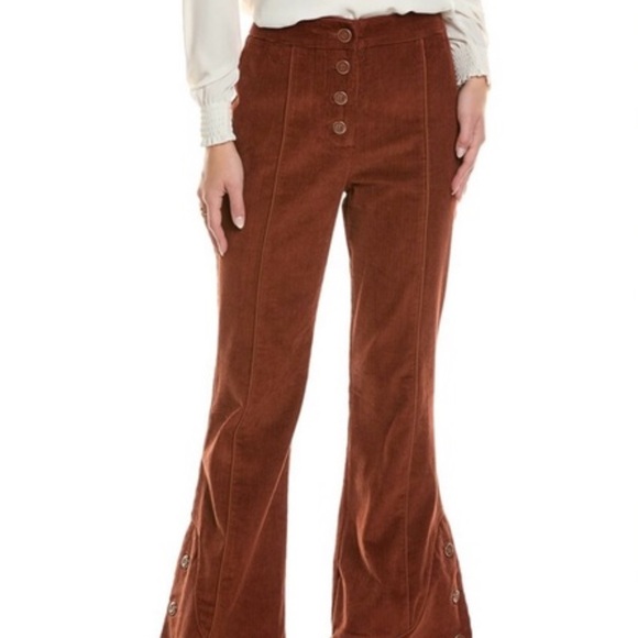 Farm Rio Flare Pants - Picture 3 of 9